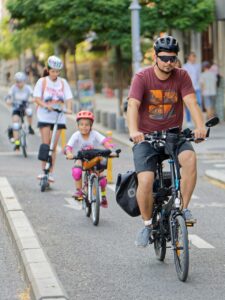family, bike track, children, cyclists, street, urban, sports, healthy